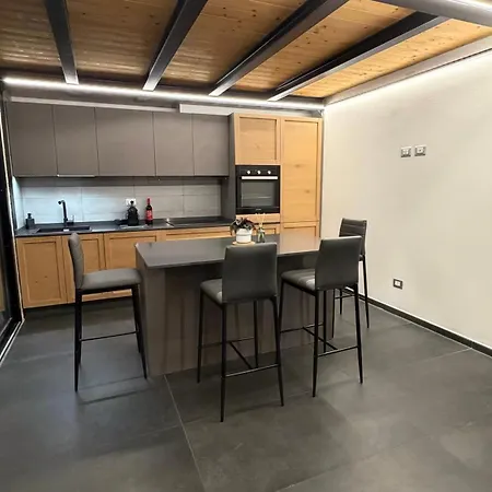 Il Cavedio Bright Design Loft Near Station & Fair Appartement